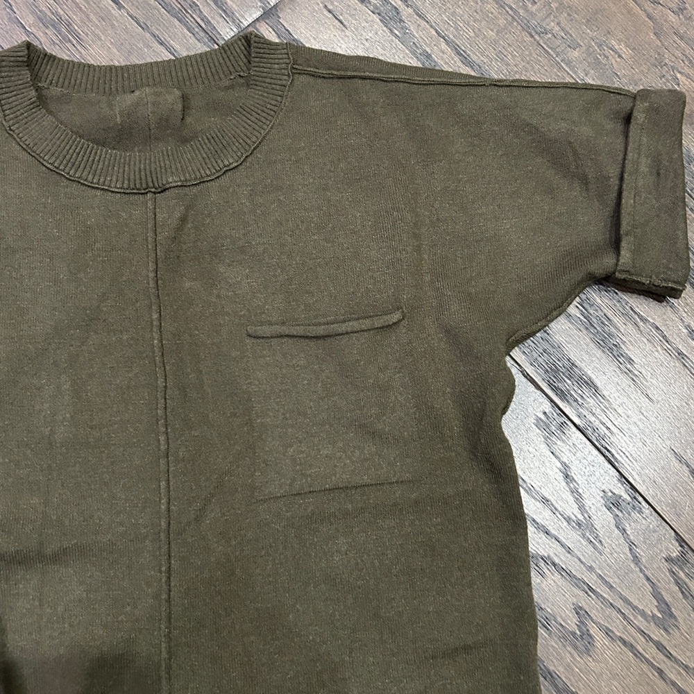 Knit Tops - Picture 5 of 8
